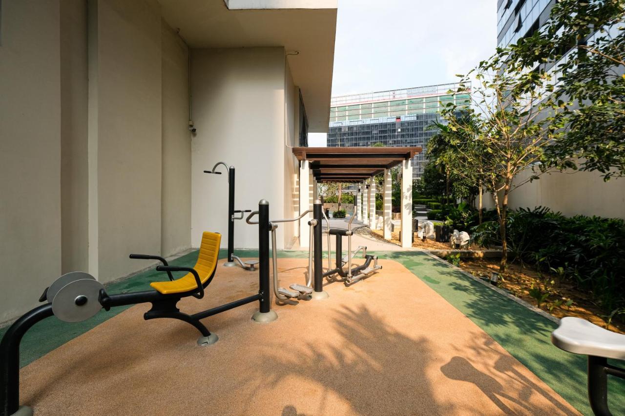 Cityscape View 2Br In Uptown Bgc W 200Mbps Wifi Taguig Buitenkant foto